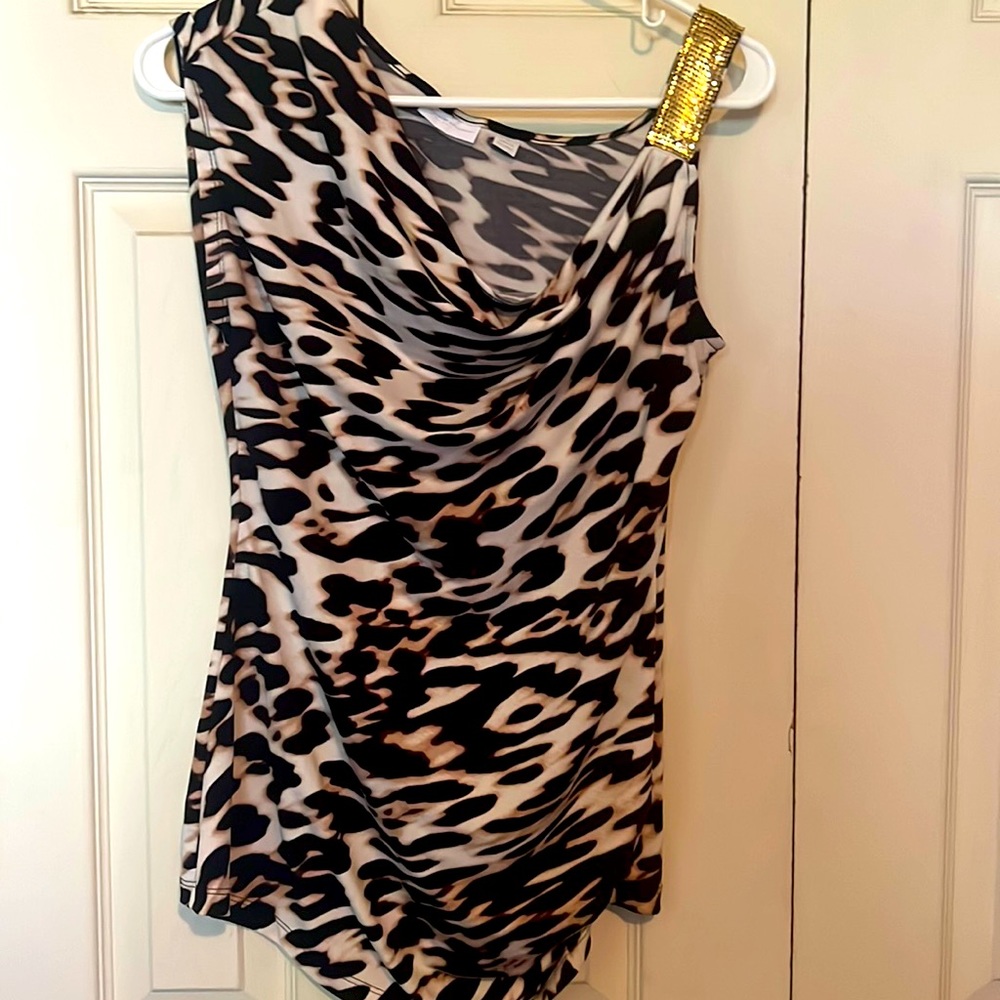Scoop neck tank